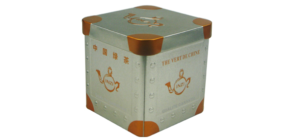 茶葉鐵盒.jpg 茶葉鐵盒.jpg