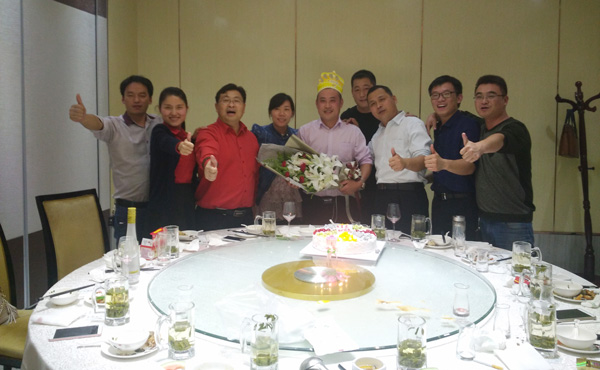 生日派對.jpg 生日派對.jpg