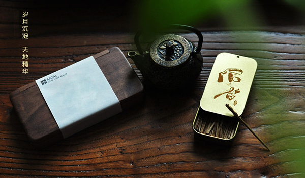 禮品鐵盒包裝.jpg 禮品鐵盒包裝.jpg