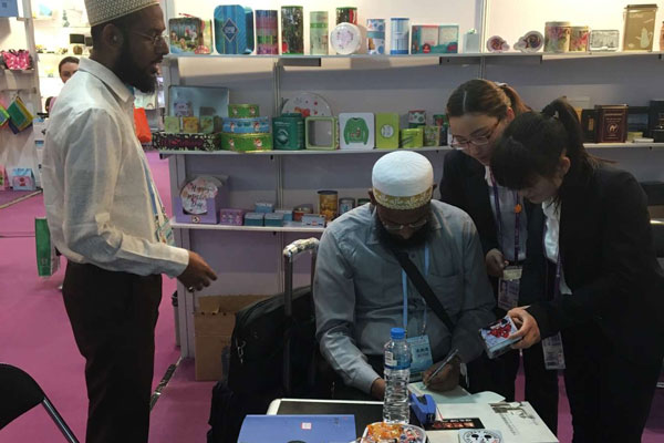 印度客戶正在詢問細節.jpg 印度客戶正在詢問細節.jpg