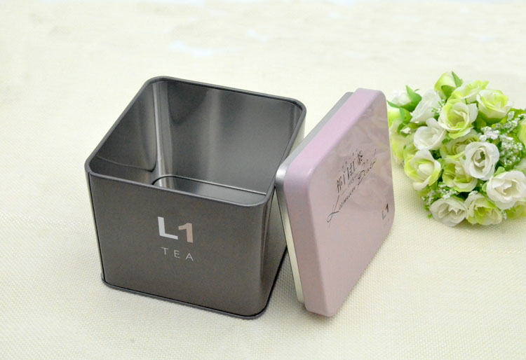 鐵盒2.jpg 鐵盒2.jpg