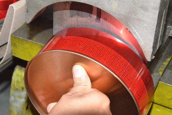 圓形月餅鐵盒.jpg 圓形月餅鐵盒.jpg