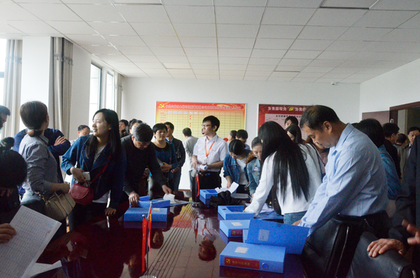 黨建活動(dòng)室 黨建活動(dòng)室